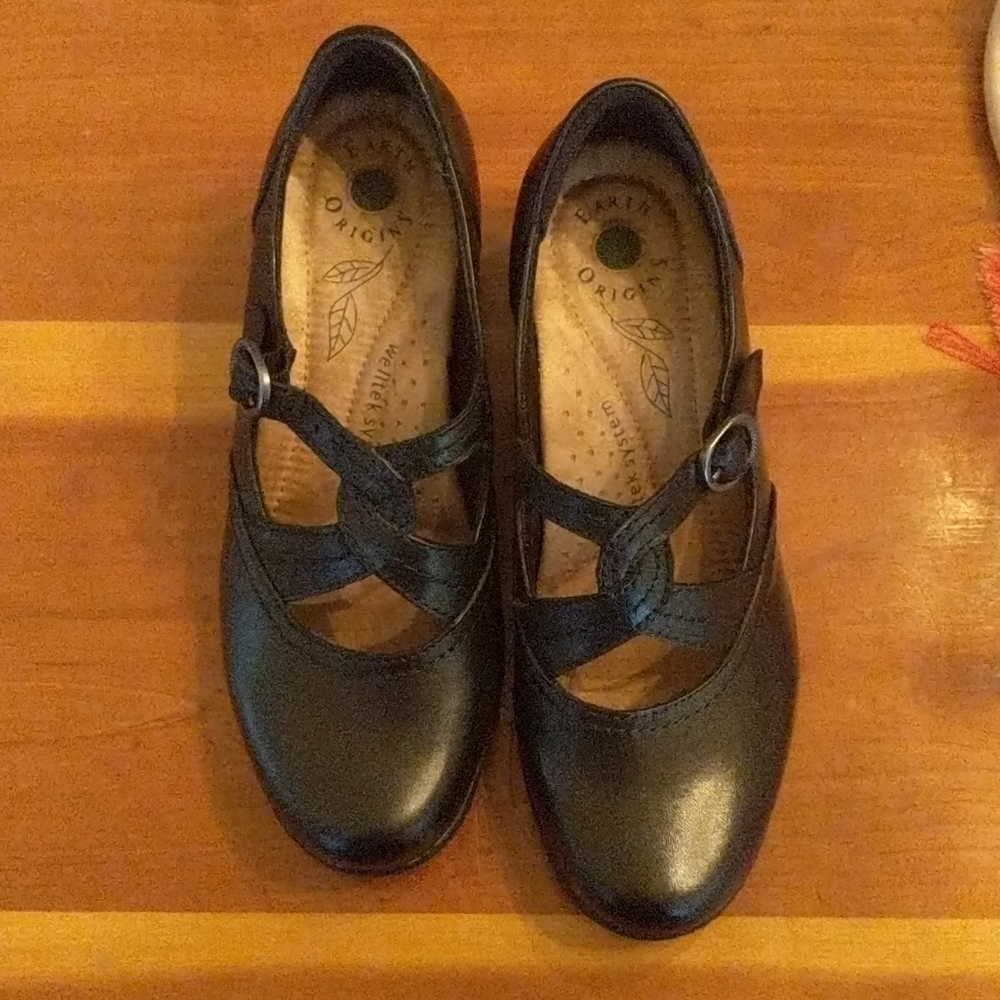 Leather shoes